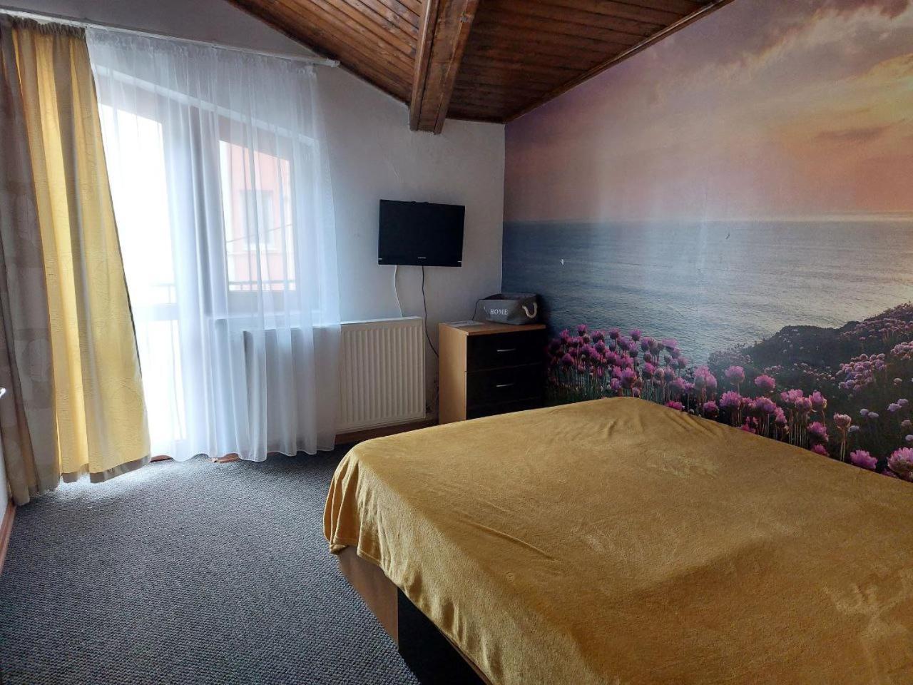 Vila Foc Alb Apartamente-Buşteni Екстериор снимка